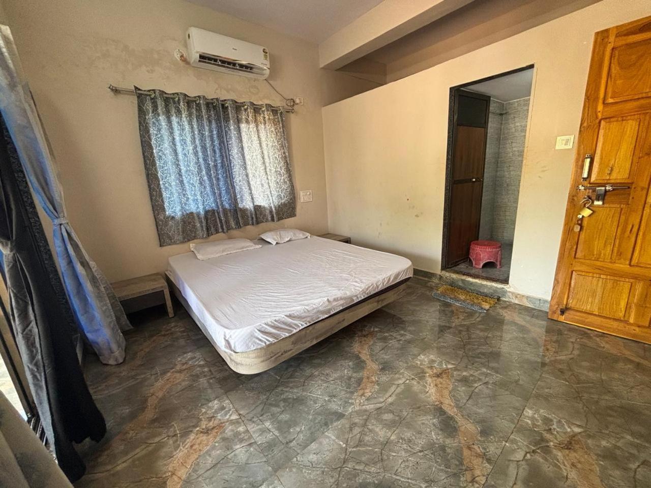 Shobhnath Home Stay Harnai Kamer foto